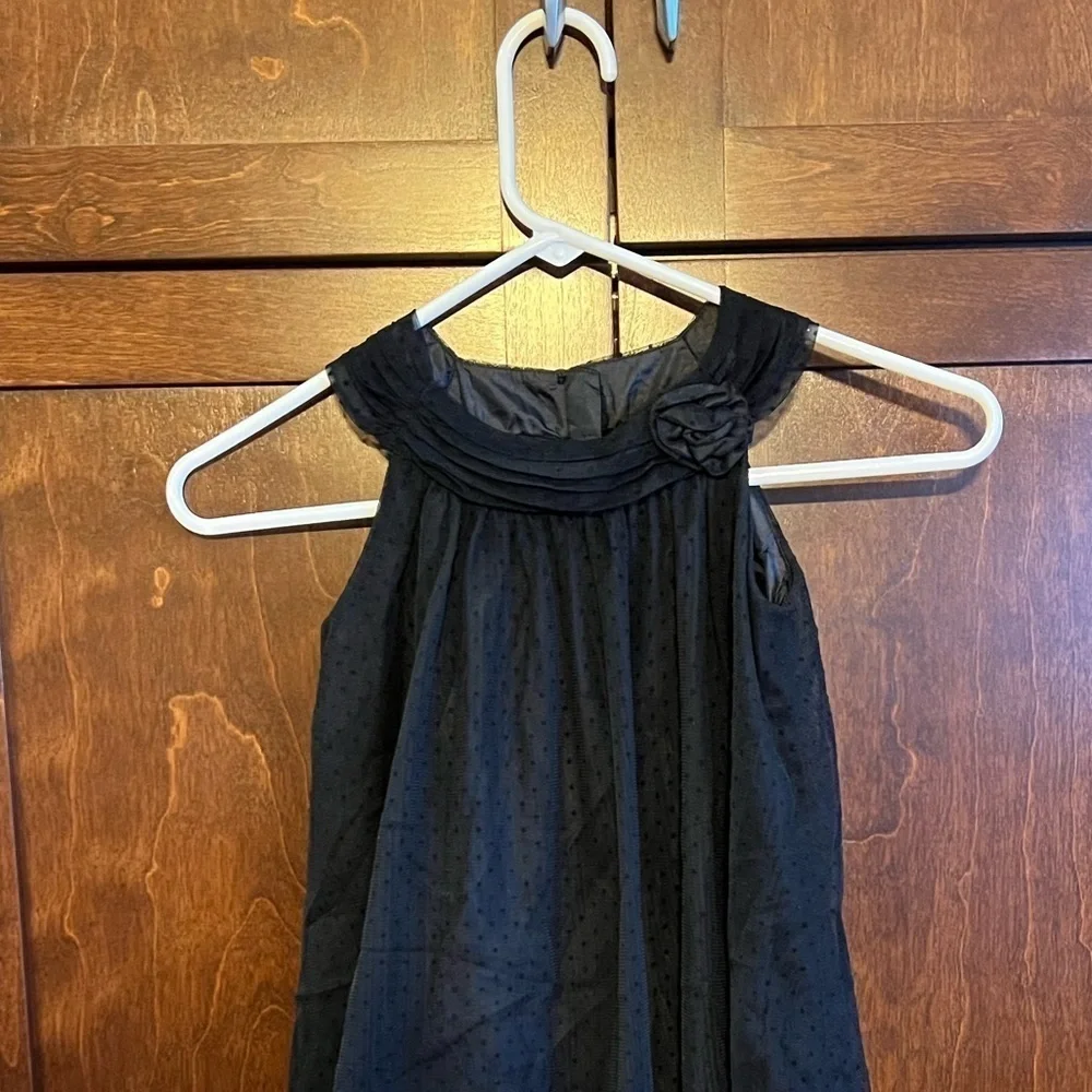 OshKosh Bgosh elegant sleeveless